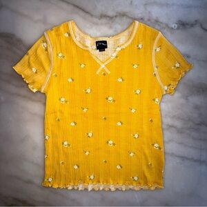 Art Class Girls' M 7/8 Notch-Front Short-Sleeve T-shirt yellow & white